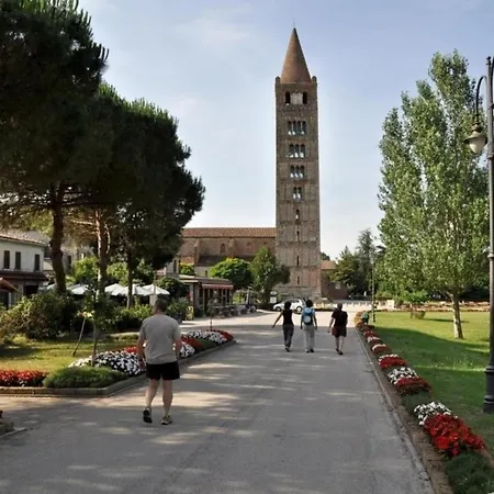 Ferienwohnung Fuer 5 Personen Ca 45 Qm In Lido Degli Estensi, Adriakueste Italien Lidi Ferraresi Appartement *